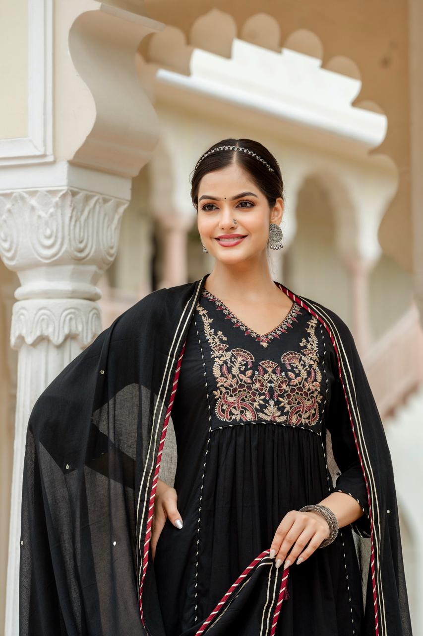 Woman Black Cotton Kurti Duptta Set