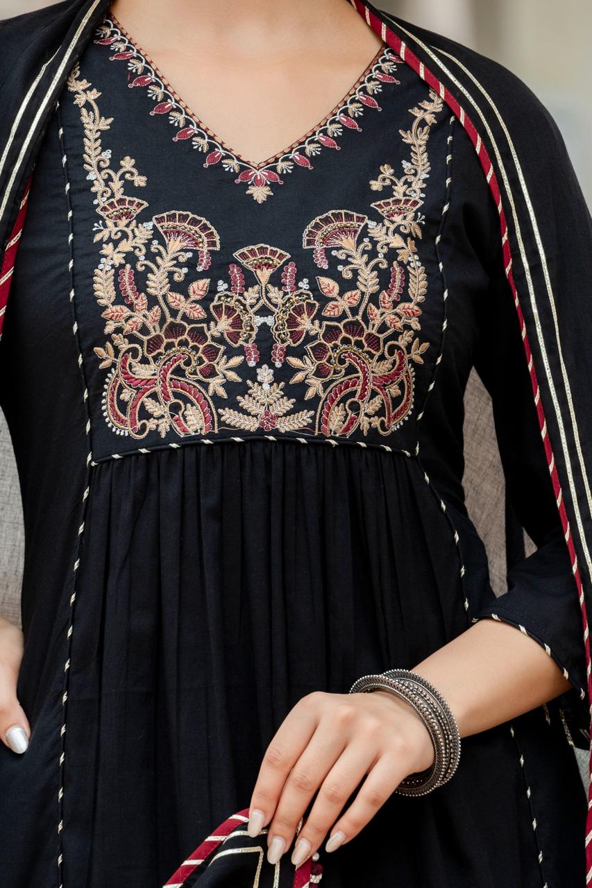 Woman Black Cotton Kurti Duptta Set