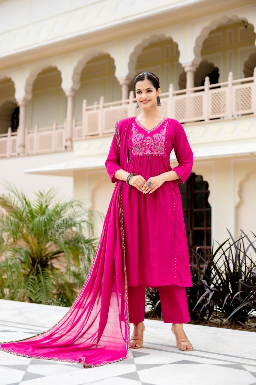 Women Ethnic Motifs Embroidered Empire Thread Work Pure Cotton Kurta with Trousers & With