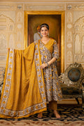 woman cotton kurti duptta set