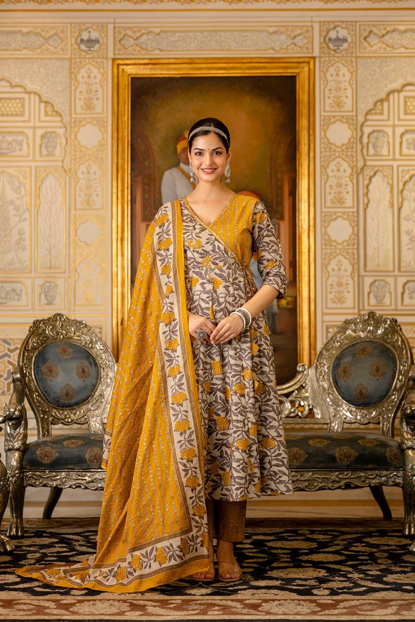 Woman Cotton Kurti Dupatta Set Anarkali Pattern